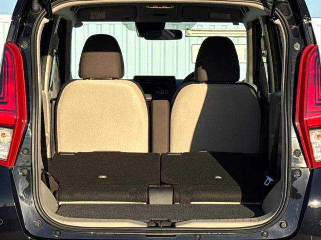 デイズ Ｓ　新品タイヤ／保証書／エマージェンシーブレーキ／車線逸脱防止支援システム／アイドリングストップ／禁煙車／エアバッグ　運転席／エアバッグ　助手席／エアバッグ　サイド／衝突安全ボディ／オートライト（19枚目）