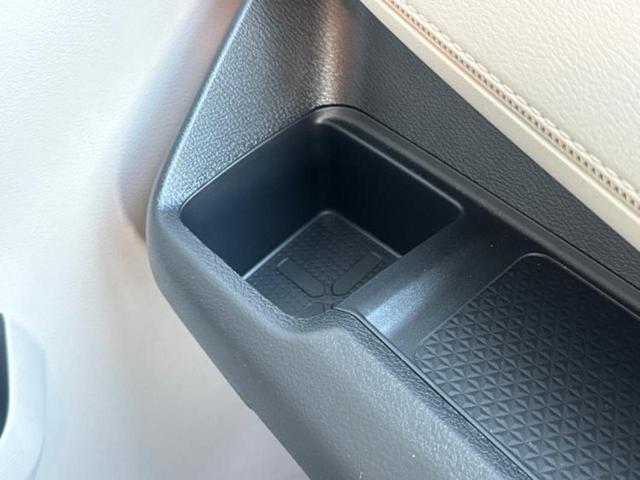 デイズ Ｓ　新品タイヤ／保証書／エマージェンシーブレーキ／車線逸脱防止支援システム／アイドリングストップ／禁煙車／エアバッグ　運転席／エアバッグ　助手席／エアバッグ　サイド／衝突安全ボディ／オートライト（35枚目）