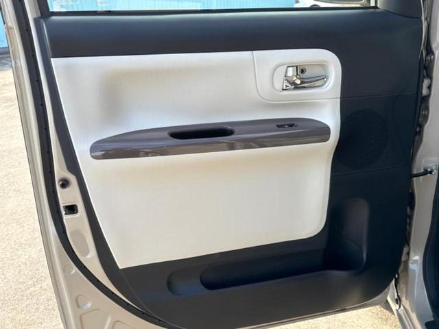 ムーヴキャンバス ＧメイクアップリミテッドＳＡ３　新品タイヤ／保証書／ディスプレイオーディオ／衝突安全装置／両側電動スライドドア／パノラマモニター／車線逸脱防止支援システム／ヘッドランプ　ＬＥＤ／Ｂｌｕｅｔｏｏｔｈ接続／ＥＢＤ付ＡＢＳ　全周囲カメラ（21枚目）