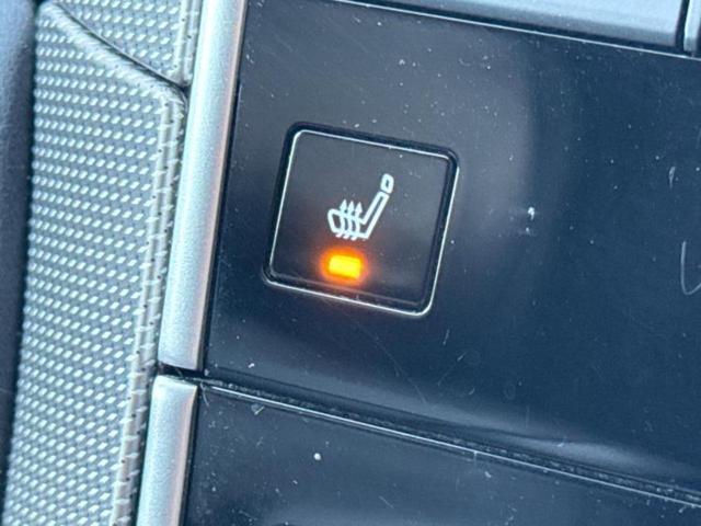 スカイライン ３５０ＧＴハイブリッドタイプＳＰ　新品タイヤ／保証書／純正　ＨＤＤナビ／衝突安全装置／シートヒーター　前席／アラウンドビューモニター／車線逸脱防止支援システム／シート　合皮／ヘッドランプ　ＬＥＤ／ＵＳＢジャック　衝突被害軽減システム（34枚目）