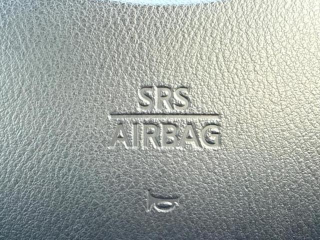 スカイライン ３５０ＧＴハイブリッドタイプＳＰ　新品タイヤ／保証書／純正　ＨＤＤナビ／衝突安全装置／シートヒーター　前席／アラウンドビューモニター／車線逸脱防止支援システム／シート　合皮／ヘッドランプ　ＬＥＤ／ＵＳＢジャック　衝突被害軽減システム（46枚目）