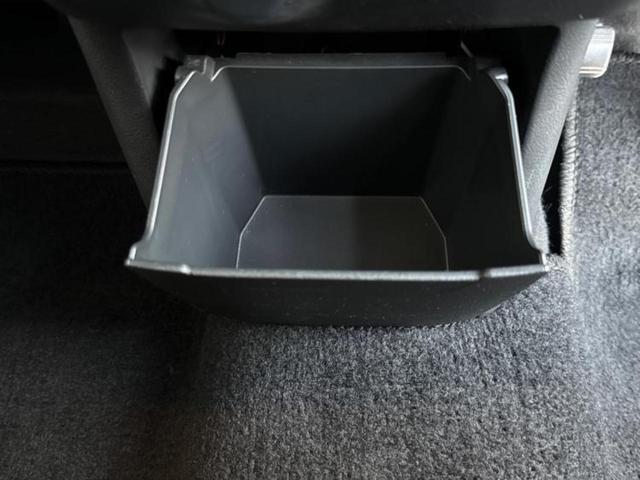 デイズ Ｓ　新品タイヤ／保証書／エマージェンシーブレーキ／車線逸脱防止支援システム／ＥＢＤ付ＡＢＳ／横滑り防止装置／アイドリングストップ／禁煙車／衝突安全ボディ／パワーウインドウ／キーレスエントリー　盗難防止装置（35枚目）