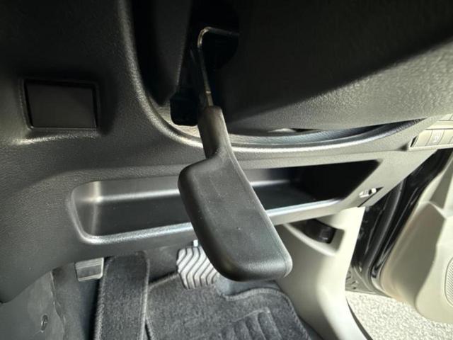 デイズ Ｓ　新品タイヤ／保証書／エマージェンシーブレーキ／車線逸脱防止支援システム／ＥＢＤ付ＡＢＳ／横滑り防止装置／アイドリングストップ／禁煙車／衝突安全ボディ／パワーウインドウ／キーレスエントリー　盗難防止装置（37枚目）