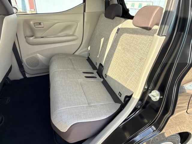 デイズ Ｓ　新品タイヤ／保証書／エマージェンシーブレーキ／車線逸脱防止支援システム／ＥＢＤ付ＡＢＳ／横滑り防止装置／アイドリングストップ／禁煙車／衝突安全ボディ／パワーウインドウ／キーレスエントリー　盗難防止装置（7枚目）