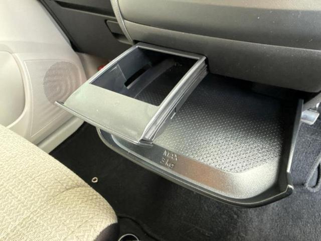 デイズ Ｓ　新品タイヤ／保証書／エマージェンシーブレーキ／車線逸脱防止支援システム／ＥＢＤ付ＡＢＳ／横滑り防止装置／アイドリングストップ／禁煙車／衝突安全ボディ／パワーウインドウ／キーレスエントリー　盗難防止装置（30枚目）