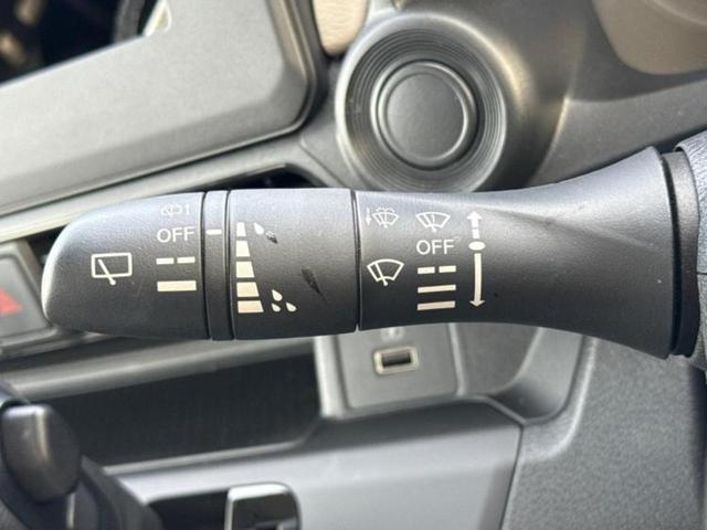 デイズ Ｓ　新品タイヤ／保証書／エマージェンシーブレーキ／車線逸脱防止支援システム／ＥＢＤ付ＡＢＳ／横滑り防止装置／アイドリングストップ／禁煙車／衝突安全ボディ／パワーウインドウ／キーレスエントリー　盗難防止装置（12枚目）