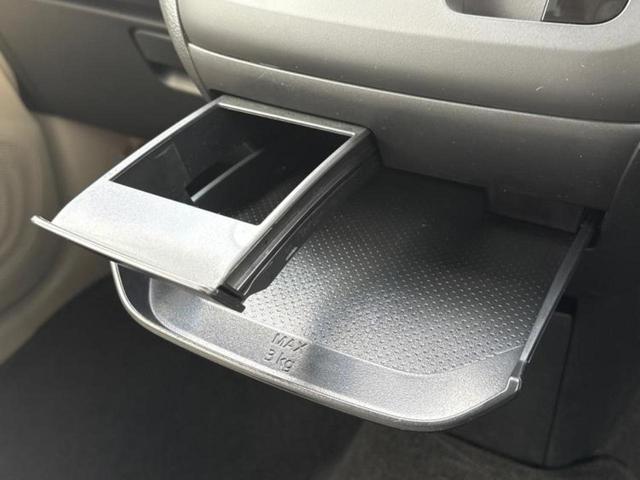 デイズ Ｓ　新品タイヤ／保証書／エマージェンシーブレーキ／車線逸脱防止支援システム／ＥＢＤ付ＡＢＳ／横滑り防止装置／アイドリングストップ／禁煙車／衝突安全ボディ／パワーウインドウ／キーレスエントリー　盗難防止装置（32枚目）