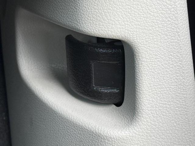 デイズ Ｓ　新品タイヤ／保証書／エマージェンシーブレーキ／車線逸脱防止支援システム／ＥＢＤ付ＡＢＳ／横滑り防止装置／アイドリングストップ／禁煙車／衝突安全ボディ／パワーウインドウ／キーレスエントリー　盗難防止装置（41枚目）