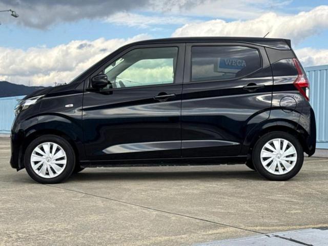 デイズ Ｓ　新品タイヤ／保証書／エマージェンシーブレーキ／車線逸脱防止支援システム／ＥＢＤ付ＡＢＳ／アイドリングストップ／禁煙車／衝突安全ボディ／パワーウインドウ／キーレスエントリー／パワーステアリング（2枚目）