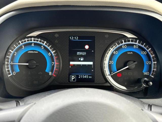 デイズ Ｓ　新品タイヤ／保証書／エマージェンシーブレーキ／車線逸脱防止支援システム／ＥＢＤ付ＡＢＳ／アイドリングストップ／禁煙車／衝突安全ボディ／パワーウインドウ／キーレスエントリー／パワーステアリング（9枚目）