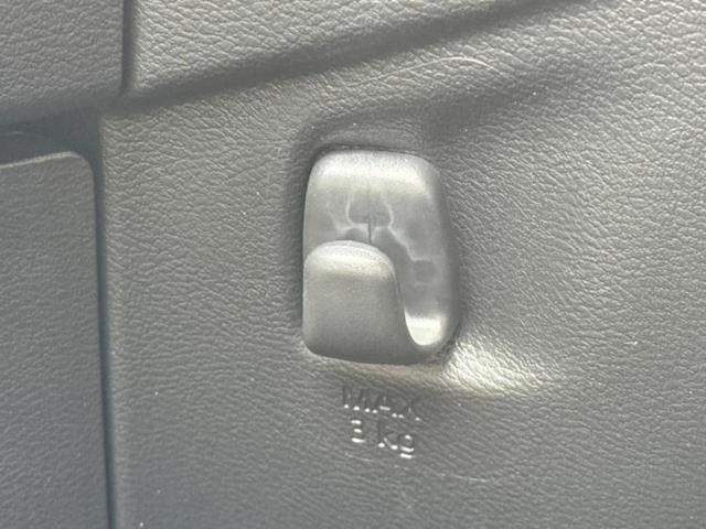 デイズ Ｓ　新品タイヤ／保証書／エマージェンシーブレーキ／車線逸脱防止支援システム／ＥＢＤ付ＡＢＳ／アイドリングストップ／禁煙車／衝突安全ボディ／パワーウインドウ／キーレスエントリー／パワーステアリング（33枚目）