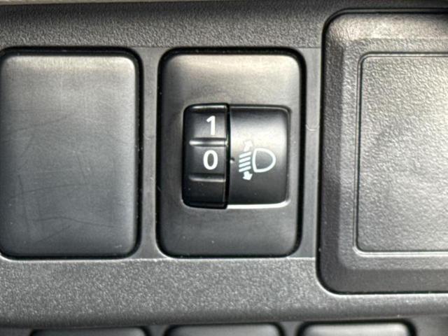 デイズ Ｘ　保証書／社外　ＳＤナビ／エマージェンシーブレーキ／アラウンドビューモニター／ドライブレコーダー　社外／ＵＳＢジャック／Ｂｌｕｅｔｏｏｔｈ接続／ＥＴＣ／ＥＢＤ付ＡＢＳ／横滑り防止装置　全周囲カメラ（28枚目）