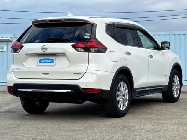 エクストレイル 20X 保証書/純正 9インチ SDナビ/フリップダウンモニター 純正 11インチ/インテリジェントルームミラー/エマージェンシーブレーキ/アラウンドビューモニター/シート 撥水加工/電動バックドア 禁煙車(3枚目)