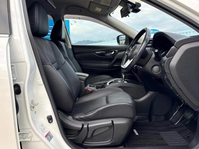 エクストレイル 20X 保証書/純正 9インチ SDナビ/フリップダウンモニター 純正 11インチ/インテリジェントルームミラー/エマージェンシーブレーキ/アラウンドビューモニター/シート 撥水加工/電動バックドア 禁煙車(4枚目)