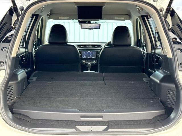 エクストレイル 20X 保証書/純正 9インチ SDナビ/フリップダウンモニター 純正 11インチ/インテリジェントルームミラー/エマージェンシーブレーキ/アラウンドビューモニター/シート 撥水加工/電動バックドア 禁煙車(19枚目)