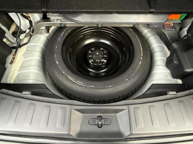 エクストレイル 20X 保証書/純正 9インチ SDナビ/フリップダウンモニター 純正 11インチ/インテリジェントルームミラー/エマージェンシーブレーキ/アラウンドビューモニター/シート 撥水加工/電動バックドア 禁煙車(26枚目)