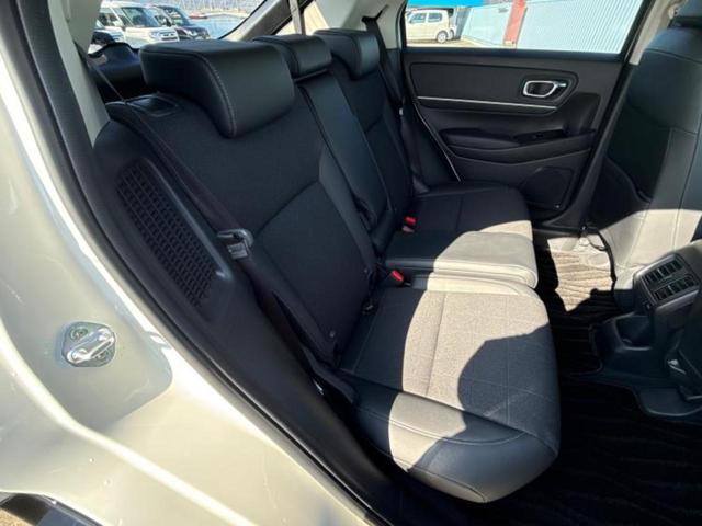 ヴェゼル eHEV Z 保証書/純正 9インチ SDナビ/ホンダセンシング/シートヒーター 前席/車線逸脱防止支援システム/シート ハーフレザー/電動バックドア/ドライブレコーダー 前後/ヘッドランプ LED バックカメラ(5枚目)