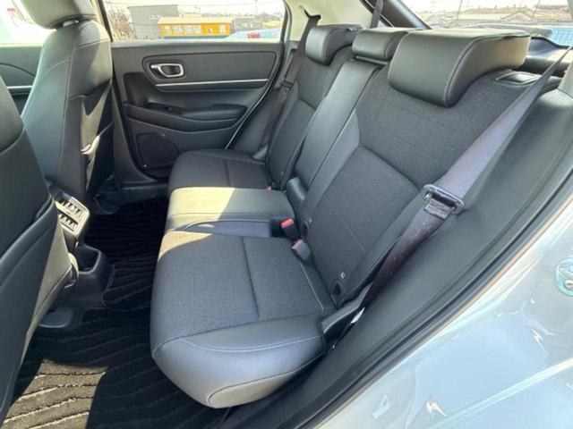 ヴェゼル eHEV Z 保証書/純正 9インチ SDナビ/ホンダセンシング/シートヒーター 前席/車線逸脱防止支援システム/シート ハーフレザー/電動バックドア/ドライブレコーダー 前後/ヘッドランプ LED バックカメラ(7枚目)