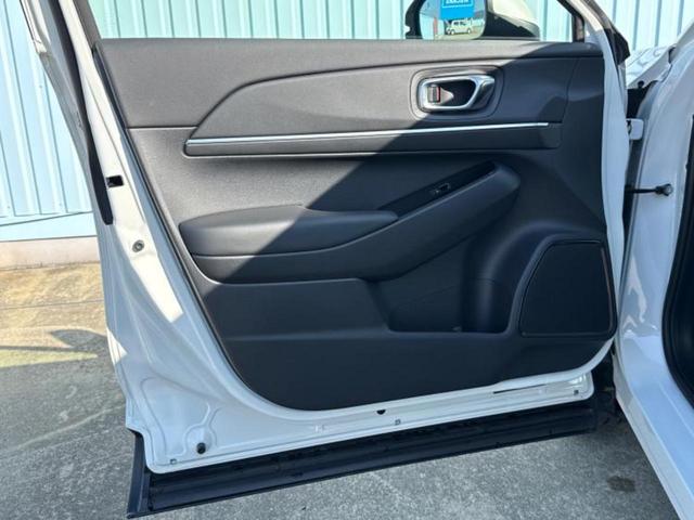 ヴェゼル eHEV Z 保証書/純正 9インチ SDナビ/ホンダセンシング/シートヒーター 前席/車線逸脱防止支援システム/シート ハーフレザー/電動バックドア/ドライブレコーダー 前後/ヘッドランプ LED バックカメラ(21枚目)