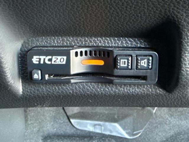 ヴェゼル eHEV Z 保証書/純正 9インチ SDナビ/ホンダセンシング/シートヒーター 前席/車線逸脱防止支援システム/シート ハーフレザー/電動バックドア/ドライブレコーダー 前後/ヘッドランプ LED バックカメラ(25枚目)