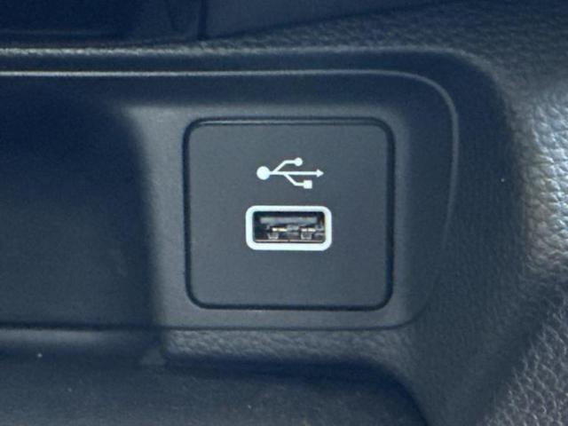 ヴェゼル eHEV Z 保証書/純正 9インチ SDナビ/ホンダセンシング/シートヒーター 前席/車線逸脱防止支援システム/シート ハーフレザー/電動バックドア/ドライブレコーダー 前後/ヘッドランプ LED バックカメラ(38枚目)