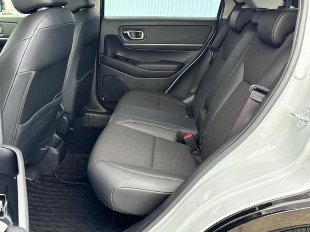 ヴェゼル ｅＨＥＶ　Ｚ　保証書／純正　９インチ　ＳＤナビ／ホンダセンシング／シートヒーター／車線逸脱防止支援システム／シート　ハーフレザー／電動バックドア／ドライブレコーダー　前後／ヘッドランプ　ＬＥＤ／ＵＳＢジャック（7枚目）