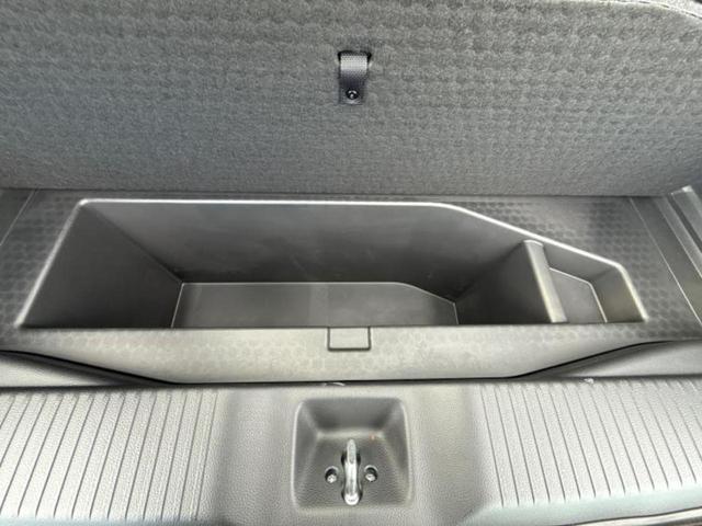 ヴェゼル ｅＨＥＶ　Ｚ　保証書／純正　９インチ　ＳＤナビ／ホンダセンシング／シートヒーター／車線逸脱防止支援システム／シート　ハーフレザー／電動バックドア／ドライブレコーダー　前後／ヘッドランプ　ＬＥＤ／ＵＳＢジャック（24枚目）