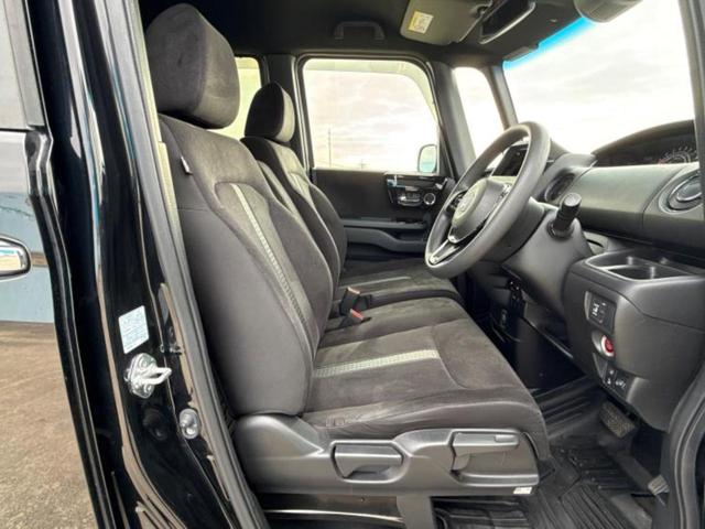 Ｎ－ＢＯＸカスタム Ｌ　新品タイヤ／純正エアロ／保証書／ホンダセンシング／電動スライドドア／シートヒーター　前席／車線逸脱防止支援システム／ヘッドランプ　ＬＥＤ／ＥＴＣ／ＥＢＤ付ＡＢＳ／横滑り防止装置　衝突被害軽減システム（4枚目）