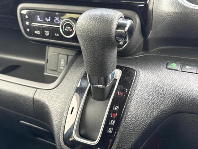 Ｎ－ＢＯＸカスタム Ｌ　新品タイヤ／純正エアロ／保証書／ホンダセンシング／電動スライドドア／シートヒーター　前席／車線逸脱防止支援システム／ヘッドランプ　ＬＥＤ／ＥＴＣ／ＥＢＤ付ＡＢＳ／横滑り防止装置　衝突被害軽減システム（13枚目）