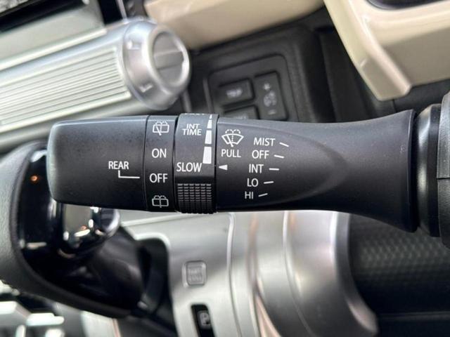 クロスビー ハイブリッドＭＺ　新品タイヤ／保証書／純正　８インチ　ＳＤナビ／セーフティサポート（スズキ）／シートヒーター／全方位モニター用カメラ／車線逸脱防止支援システム／ヘッドランプ　ＬＥＤ／ＵＳＢジャック　衝突被害軽減システム（17枚目）