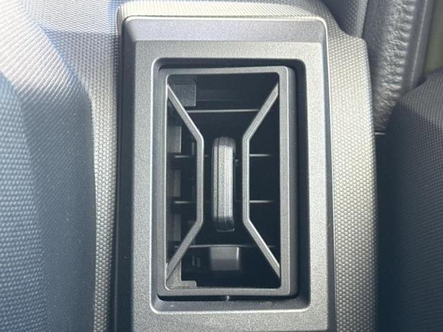 タフト Ｘ　新品タイヤ／保証書／スマートアシスト（トヨタ・ダイハツ）／車線逸脱防止支援システム／ヘッドランプ　ＬＥＤ／ＵＳＢジャック／ＥＢＤ付ＡＢＳ／アイドリングストップ／禁煙車／エアバッグ　サイド　盗難防止装置（39枚目）