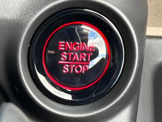 Ｎ－ＢＯＸジョイ ヒョウジュン２トーン　保証書／純正　８インチ　ナビ／ホンダセンシング／電動スライドドア／シートヒーター　前席／車線逸脱防止支援システム／登録済未使用車／ヘッドランプ　ＬＥＤ／ＵＳＢジャック／Ｂｌｕｅｔｏｏｔｈ接続　禁煙車（18枚目）