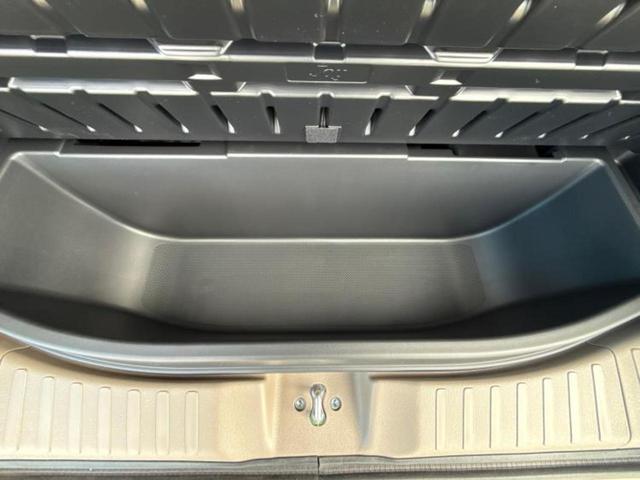 Ｎ－ＢＯＸジョイ ヒョウジュン２トーン　保証書／純正　８インチ　ナビ／ホンダセンシング／電動スライドドア／シートヒーター　前席／車線逸脱防止支援システム／登録済未使用車／ヘッドランプ　ＬＥＤ／ＵＳＢジャック／Ｂｌｕｅｔｏｏｔｈ接続　禁煙車（24枚目）