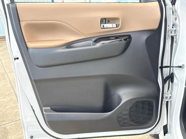 ルークス ハイウェイスターＧターボプロパイロットＥｄ　新品タイヤ／純正エアロ／純正　９インチ　ＳＤナビ／エマージェンシーブレーキ／ハンズフリー両側電動スライドドア／アラウンドビューモニター／車線逸脱防止支援システム／シート　ハーフレザー／プロパイロット（21枚目）