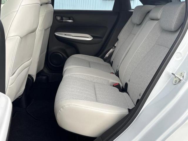 フィット ホーム　保証書／純正　ＳＤナビ／ホンダセンシング／車線逸脱防止支援システム／シート　ハーフレザー／ヘッドランプ　ＬＥＤ／ＵＳＢジャック／Ｂｌｕｅｔｏｏｔｈ接続／ＥＴＣ／ＥＢＤ付ＡＢＳ／横滑り防止装置（7枚目）