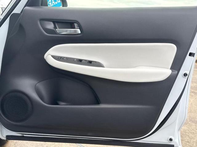 フィット ホーム　保証書／純正　ＳＤナビ／ホンダセンシング／車線逸脱防止支援システム／シート　ハーフレザー／ヘッドランプ　ＬＥＤ／ＵＳＢジャック／Ｂｌｕｅｔｏｏｔｈ接続／ＥＴＣ／ＥＢＤ付ＡＢＳ／横滑り防止装置（20枚目）