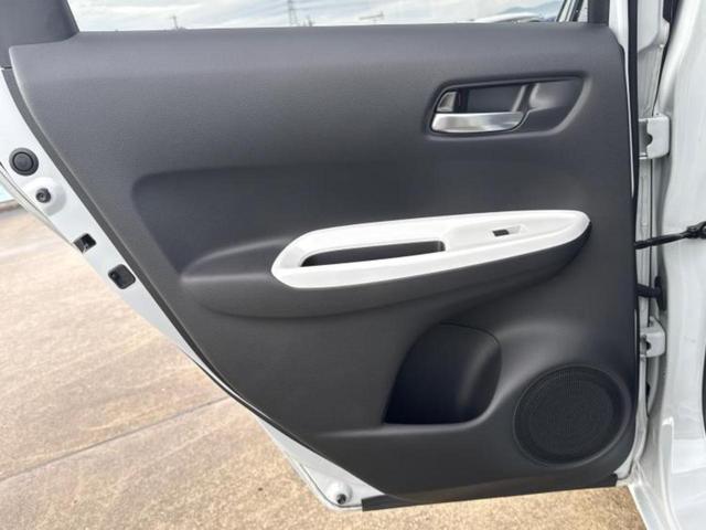 フィット ホーム　保証書／純正　ＳＤナビ／ホンダセンシング／車線逸脱防止支援システム／シート　ハーフレザー／ヘッドランプ　ＬＥＤ／ＵＳＢジャック／Ｂｌｕｅｔｏｏｔｈ接続／ＥＴＣ／ＥＢＤ付ＡＢＳ／横滑り防止装置（23枚目）