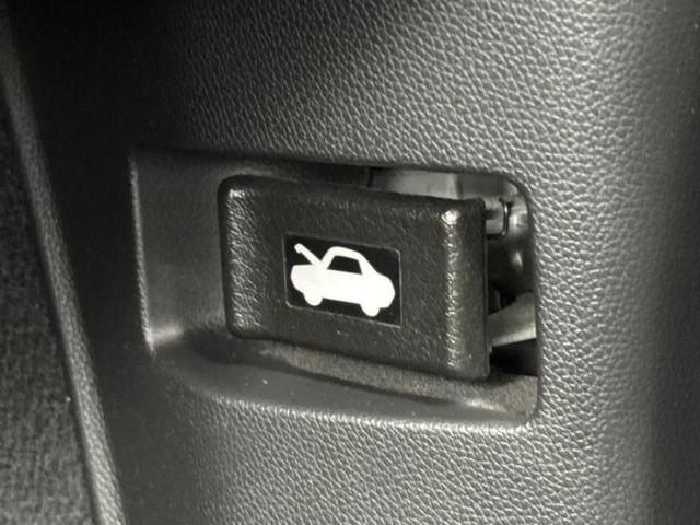 フィット ホーム　保証書／純正　ＳＤナビ／ホンダセンシング／車線逸脱防止支援システム／シート　ハーフレザー／ヘッドランプ　ＬＥＤ／ＵＳＢジャック／Ｂｌｕｅｔｏｏｔｈ接続／ＥＴＣ／ＥＢＤ付ＡＢＳ／横滑り防止装置（42枚目）