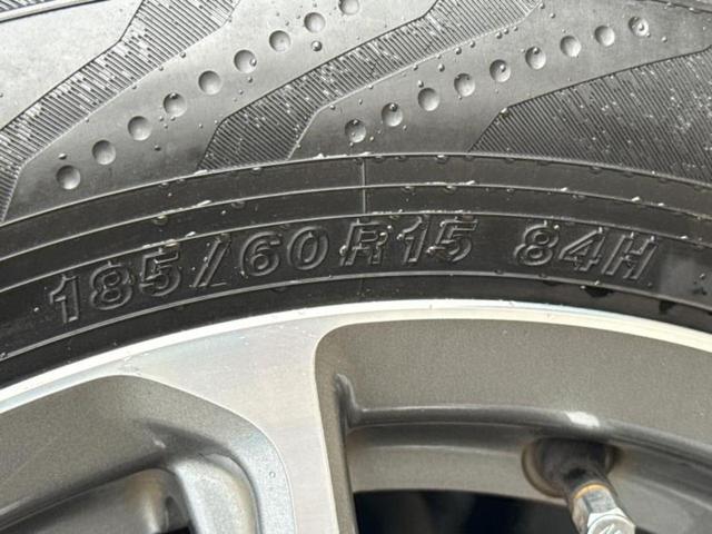 フィット ホーム　保証書／純正　ＳＤナビ／ホンダセンシング／車線逸脱防止支援システム／シート　ハーフレザー／ヘッドランプ　ＬＥＤ／ＵＳＢジャック／Ｂｌｕｅｔｏｏｔｈ接続／ＥＴＣ／ＥＢＤ付ＡＢＳ／横滑り防止装置（51枚目）