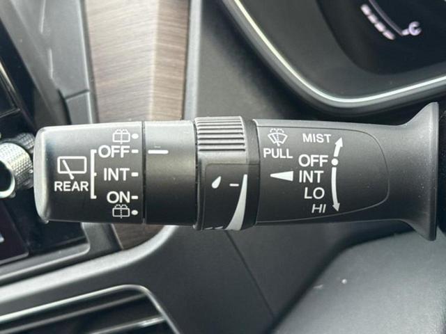 オデッセイ アブソルート・EX 新品タイヤ/保証書/純正 10インチ SDナビ/ホンダセンシング/両側電動スライドドア/シートヒーター 前席/マルチビューカメラシステム/車線逸脱防止支援システム/シート ハーフレザー/電動バックドア(16枚目)