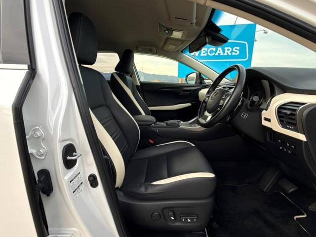 ＮＸ ＮＸ３００ｈブラックシークエンス　保証書／純正　１０インチ　ＳＤナビ／プリクラッシュセーフティ／シートヒーター　前席／車線逸脱防止支援システム／シート　合皮／電動バックドア／ドライブレコーダー　社外／ヘッドランプ　ＬＥＤ　バックカメラ（4枚目）