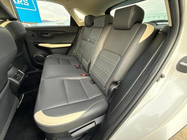 ＮＸ ＮＸ３００ｈブラックシークエンス　保証書／純正　１０インチ　ＳＤナビ／プリクラッシュセーフティ／シートヒーター　前席／車線逸脱防止支援システム／シート　合皮／電動バックドア／ドライブレコーダー　社外／ヘッドランプ　ＬＥＤ　バックカメラ（7枚目）