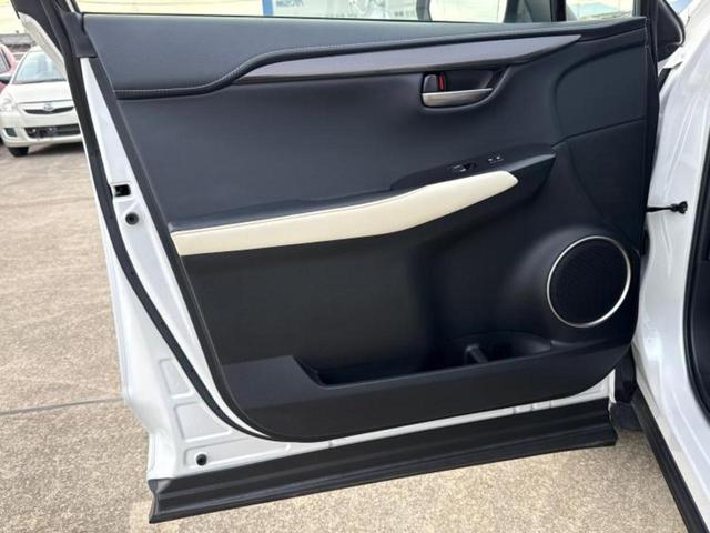 ＮＸ ＮＸ３００ｈブラックシークエンス　保証書／純正　１０インチ　ＳＤナビ／プリクラッシュセーフティ／シートヒーター　前席／車線逸脱防止支援システム／シート　合皮／電動バックドア／ドライブレコーダー　社外／ヘッドランプ　ＬＥＤ　バックカメラ（21枚目）