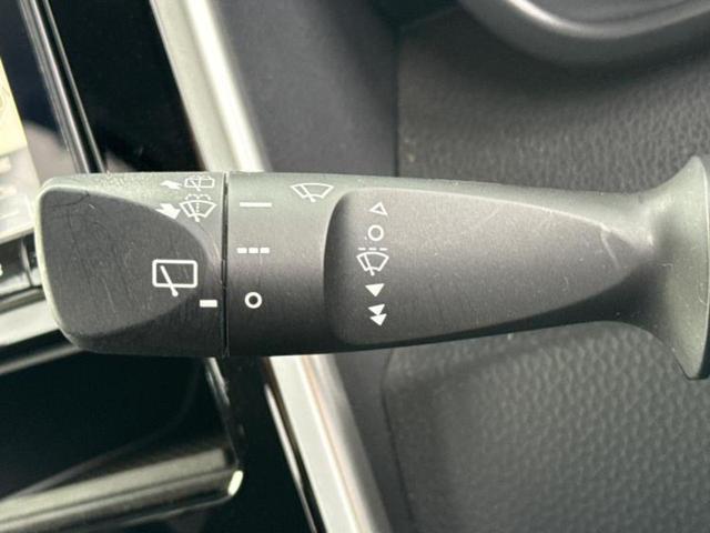 トール カスタムＧターボＳＡ３　新品タイヤ／エアロ／社外　９インチ　ＳＤナビ／スマートアシスト（トヨタ・ダイハツ）／両側電動スライドドア／車線逸脱防止支援システム／ヘッドランプ　ＨＩＤ／ＵＳＢジャック／Ｂｌｕｅｔｏｏｔｈ接続（16枚目）