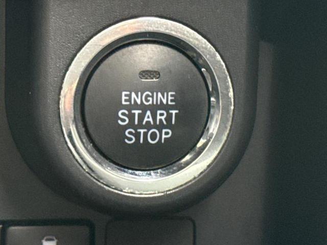 トール カスタムＧターボＳＡ３　新品タイヤ／エアロ／社外　９インチ　ＳＤナビ／スマートアシスト（トヨタ・ダイハツ）／両側電動スライドドア／車線逸脱防止支援システム／ヘッドランプ　ＨＩＤ／ＵＳＢジャック／Ｂｌｕｅｔｏｏｔｈ接続（18枚目）