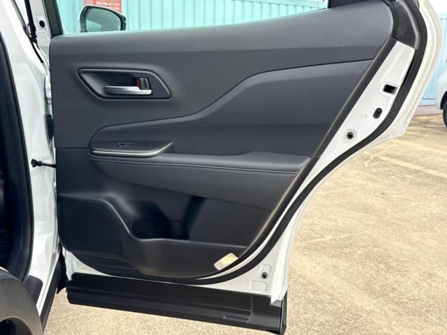 クラウンクロスオーバー ４ＷＤ　Ｇアドバンスド　新品タイヤ／保証書／ディスプレイオーディオ＋ナビ／デジタルインナーミラー／トヨタセーフティセンス／全方位モニター／車線逸脱防止支援システム／シート　ハーフレザー／電動バックドア　衝突被害軽減システム（21枚目）