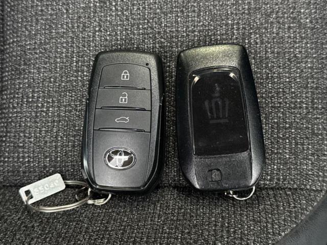 クラウンクロスオーバー ４ＷＤ　Ｇアドバンスド　新品タイヤ／保証書／ディスプレイオーディオ＋ナビ／デジタルインナーミラー／トヨタセーフティセンス／全方位モニター／車線逸脱防止支援システム／シート　ハーフレザー／電動バックドア　衝突被害軽減システム（33枚目）