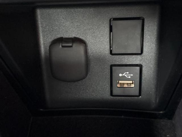 クラウンクロスオーバー ４ＷＤ　Ｇアドバンスド　新品タイヤ／保証書／ディスプレイオーディオ＋ナビ／デジタルインナーミラー／トヨタセーフティセンス／全方位モニター／車線逸脱防止支援システム／シート　ハーフレザー／電動バックドア　衝突被害軽減システム（36枚目）