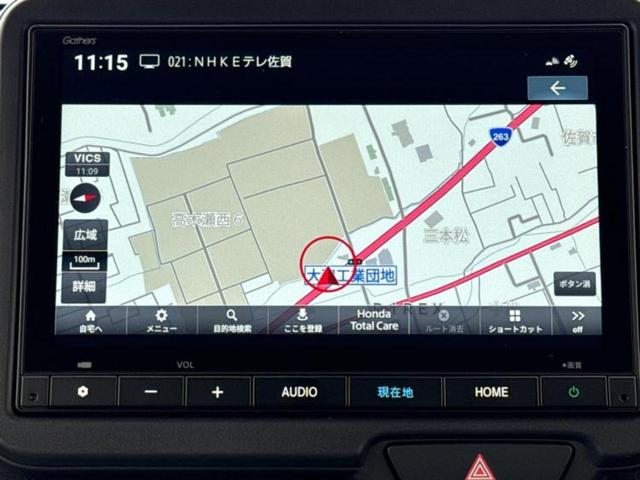 Ｎ－ＢＯＸカスタム ターボ　純正　８インチ　ナビ／ホンダセンシング／両側電動スライドドア／シートヒーター　前席／車線逸脱防止支援システム／シート　ハーフレザー／登録済未使用車／ヘッドランプ　ＬＥＤ／Ｂｌｕｅｔｏｏｔｈ接続　ターボ（9枚目）