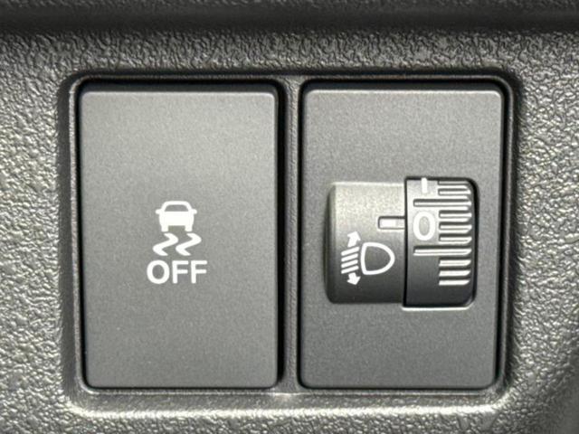 Ｎ－ＢＯＸカスタム ターボ　純正　８インチ　ナビ／ホンダセンシング／両側電動スライドドア／シートヒーター　前席／車線逸脱防止支援システム／シート　ハーフレザー／登録済未使用車／ヘッドランプ　ＬＥＤ／Ｂｌｕｅｔｏｏｔｈ接続　ターボ（28枚目）